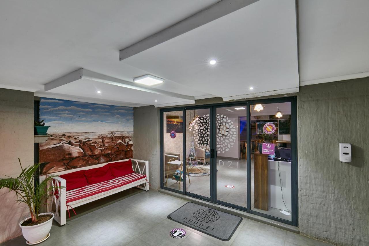 Phudzi Hotel Letlhakane Luaran gambar